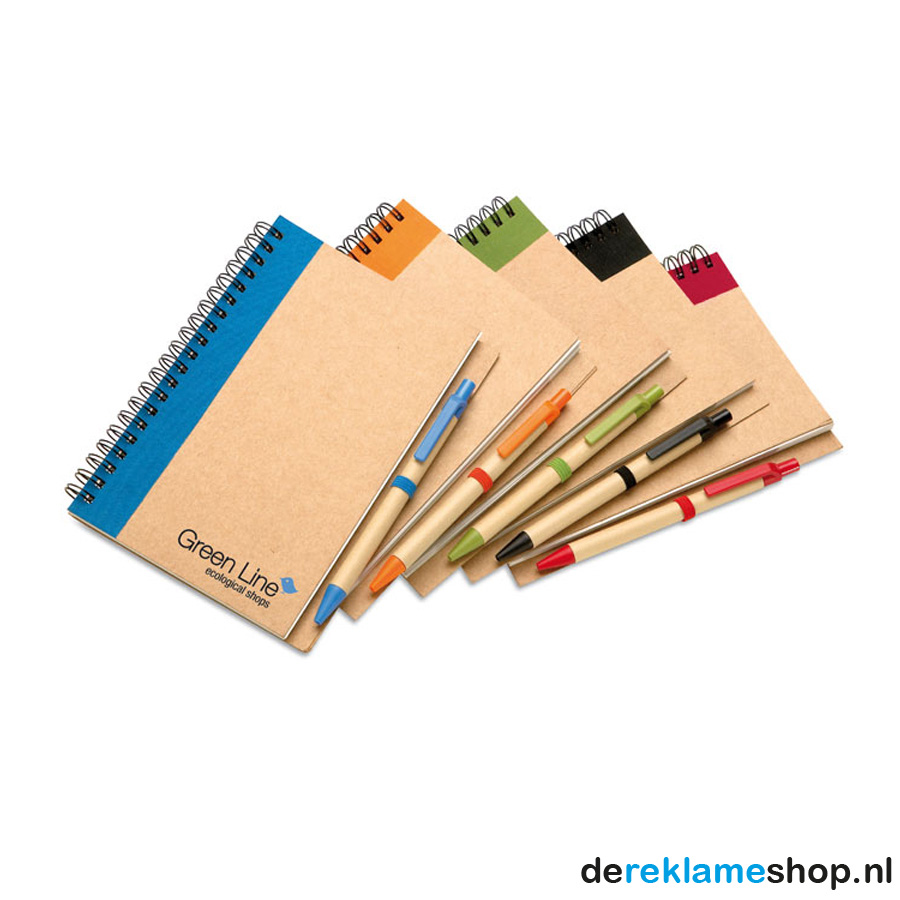 Notitieblok formaat 18x13 cm met 70 gerecyclede pagina's en balpen