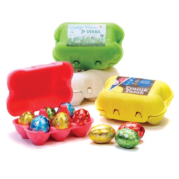 Gekleurd eierdoosje met paaseitjes