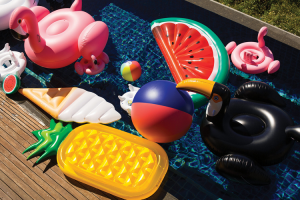 Inflatable PVC summer item beach swimming pool airbed donut pringle cookie food swan flamingo