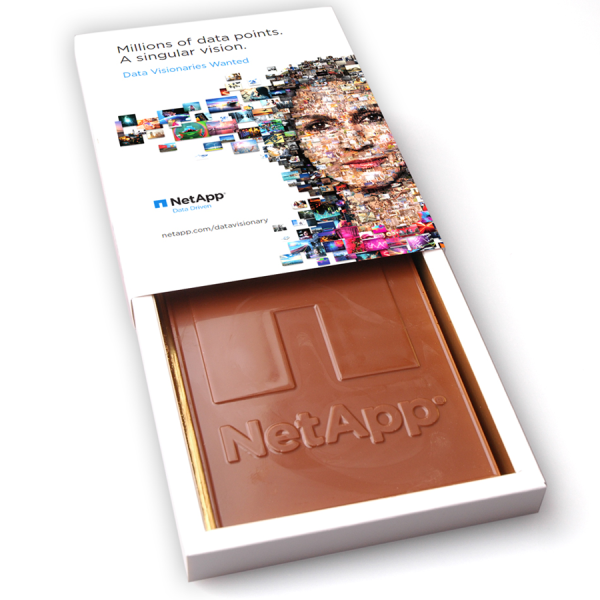 Chocolade reliëftablet met bedrukte verpakking