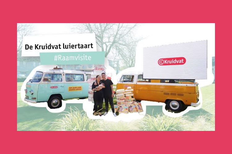 Kruidvat haakt in op #raamvisite met luiertaart