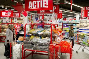 Promotiedruk maart en april fors gedaald