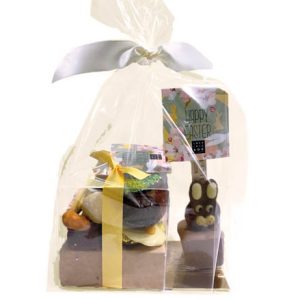 Paas chocolademix met chocolade lepel