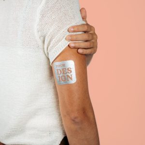 Zilveren tattoos – ontwerp jouw eigen sprankelende plaktattoo ✨